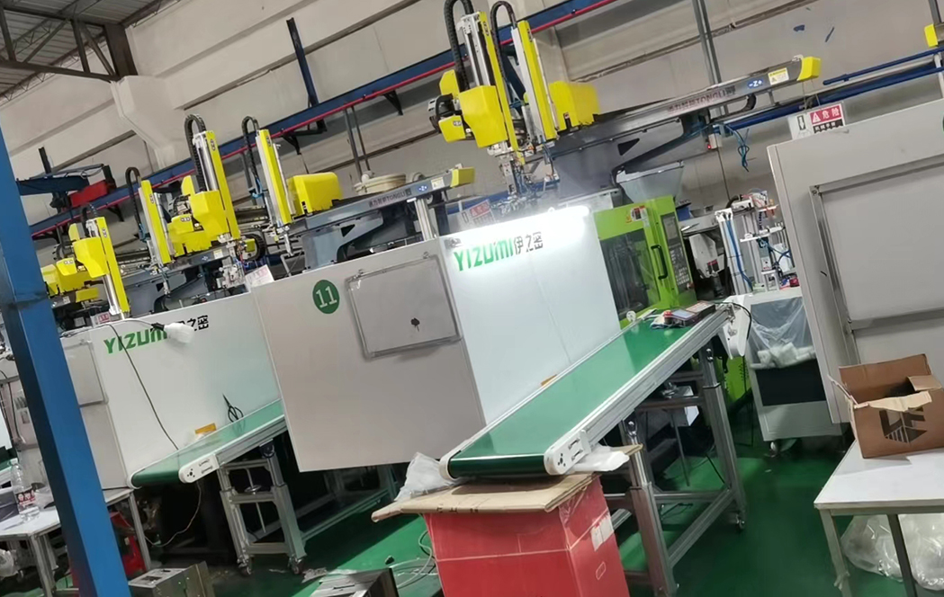 Mobil telefon qutisi